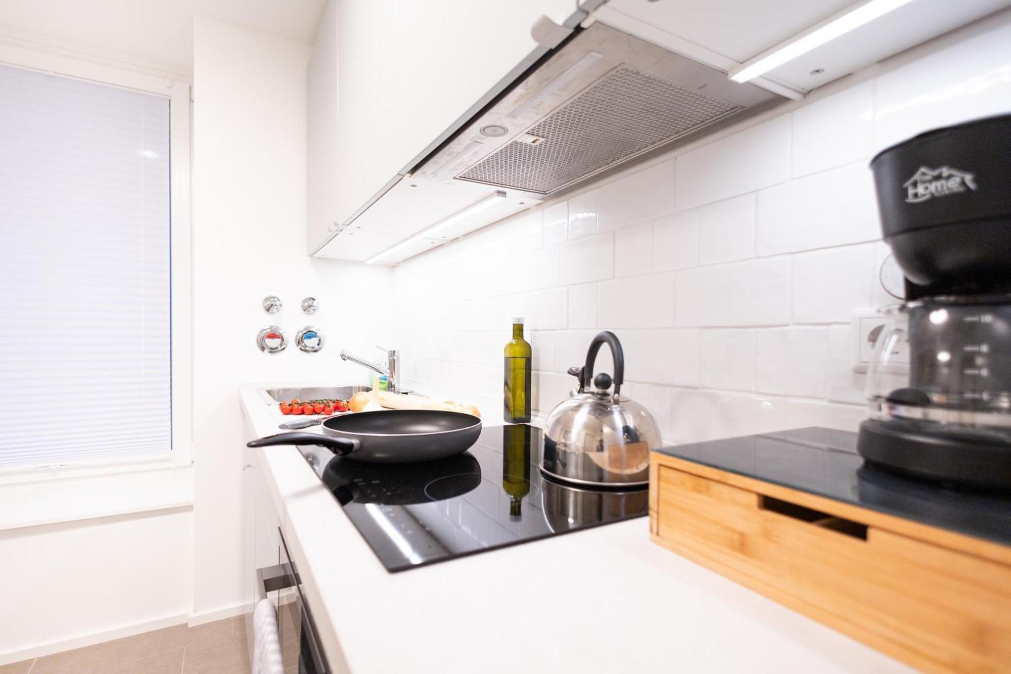Ko-Living - Yellow Submarine Suite - Altstadt - Kueche - 2 Sz - Getrennte Betten - Bis 7 Gaeste Halle  外观 照片